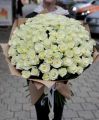 Букет из 101 белой розы 70см