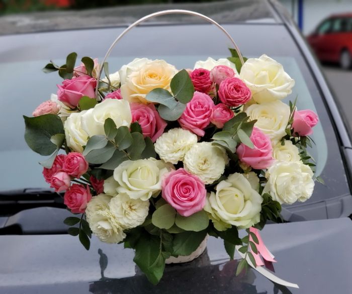 Корзина с розами "Нежное вдохновение"