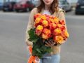 25 оранжевых роз