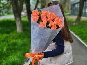 Букет из 15 роз Джиорджина
